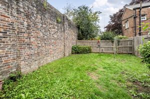 Photo 14- click for photo gallery